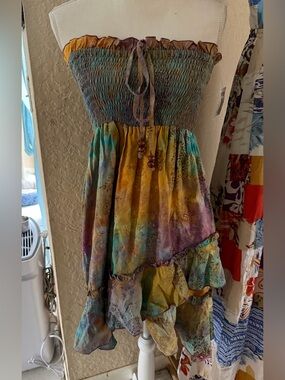 Santiki Ron Jon’s Surf Beach Tie Dye Ruffle Dress xs